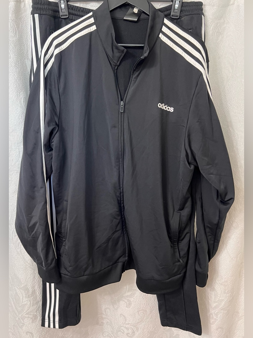 ADIDAS Men’s 2XL Black/White Full Zip 3-Stripes Tracksuit/2 piece Set